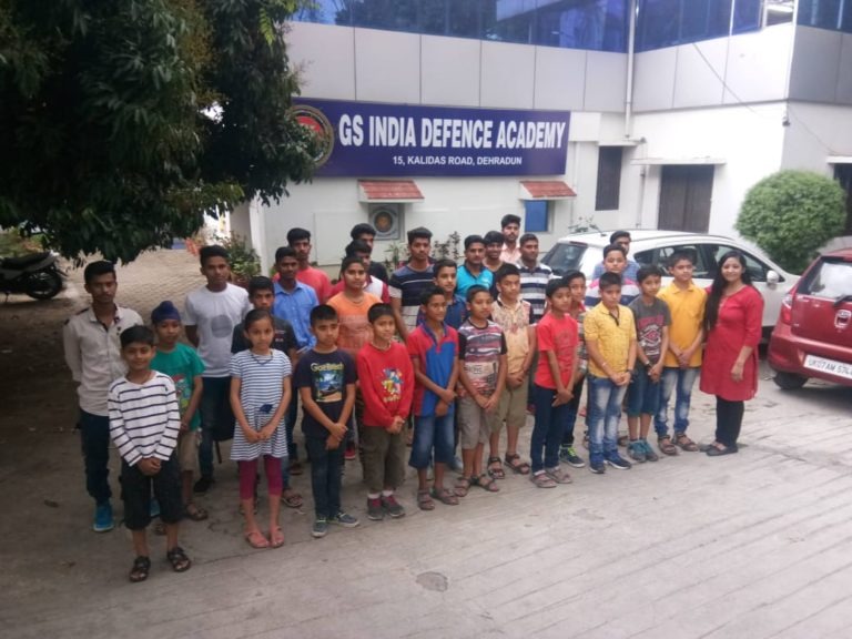 doon-sainik-school-dehradun-students-768x576